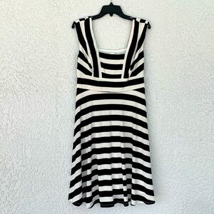 SANGRIA PETITE STRIPED DRESS LINED SIZE 10P